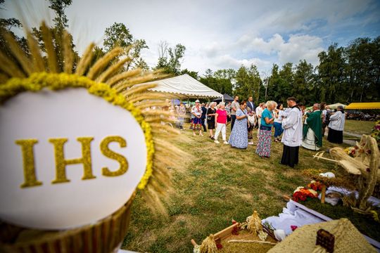 Dożynki gminno-parafialne w Zwierzyńcu [ZDJĘCIA]