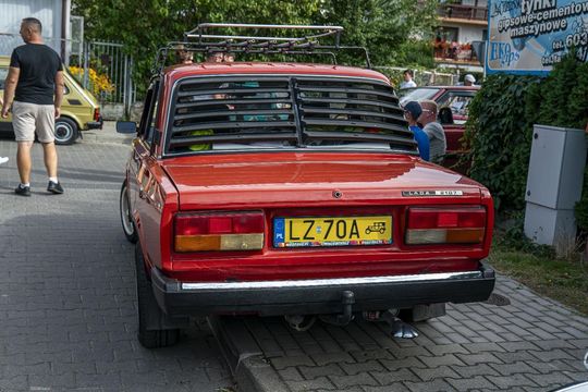 Zlot pojazdów PRL w Zamościu [ZDJĘCIA cz. 2]