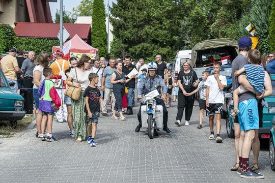 Zlot pojazdów PRL w Zamościu [ZDJĘCIA cz. 2]
