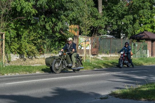 Zlot pojazdów PRL w Zamościu [ZDJĘCIA cz. 2]