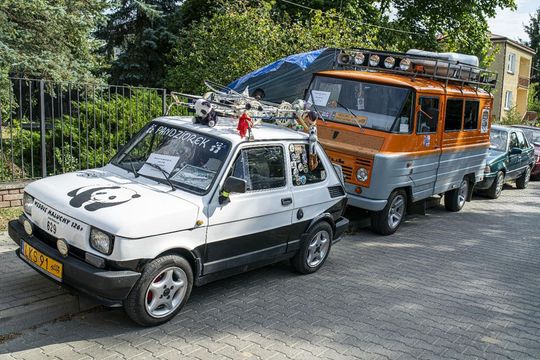 Zlot pojazdów PRL w Zamościu [ZDJĘCIA cz. 2]