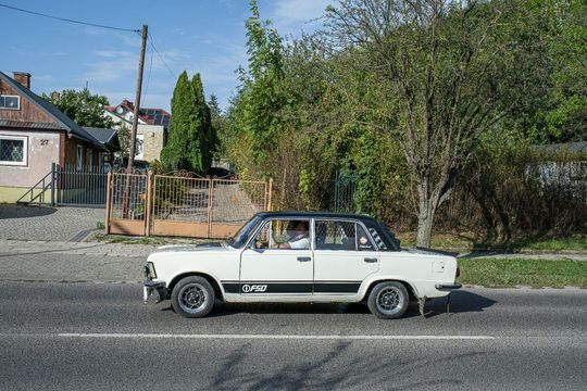 Zlot pojazdów PRL w Zamościu [ZDJĘCIA cz. 2]