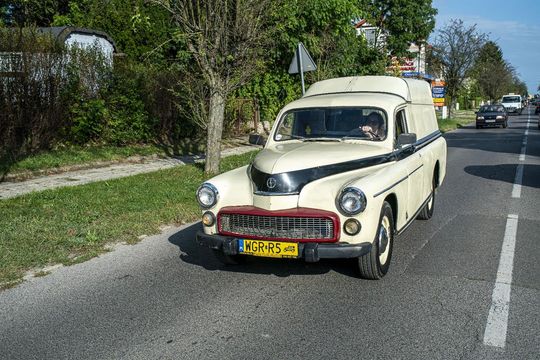 Zlot pojazdów PRL w Zamościu [ZDJĘCIA cz. 2]