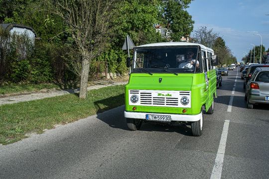 Zlot pojazdów PRL w Zamościu [ZDJĘCIA cz. 2]