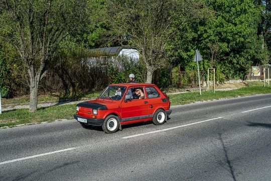 Zlot pojazdów PRL w Zamościu [ZDJĘCIA cz. 2]