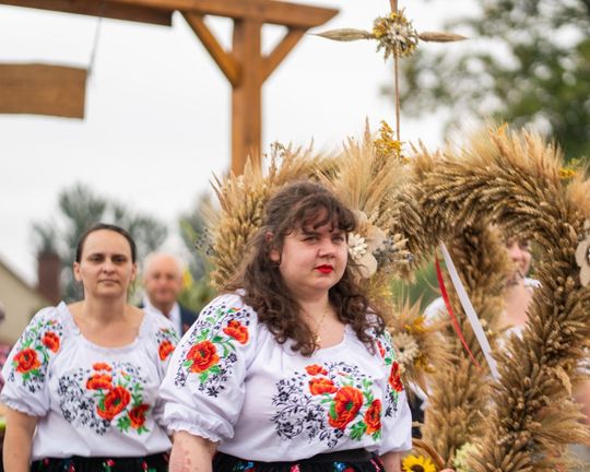 Dożynki powiatu tomaszowskiego w  Tyszowcach [ZDJĘCIA cz. 1]