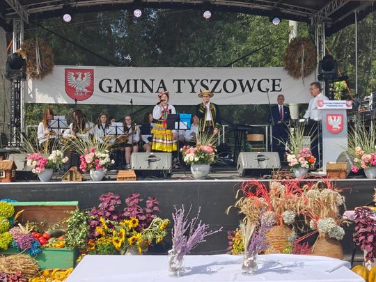 Dożynki powiatu tomaszowskiego w  Tyszowcach [ZDJĘCIA cz. 1]