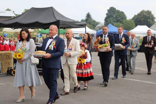 Dożynki powiatu tomaszowskiego w  Tyszowcach [ZDJĘCIA cz. 2]