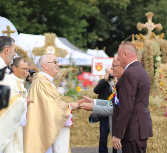 Dożynki powiatu tomaszowskiego w  Tyszowcach [ZDJĘCIA cz. 2]