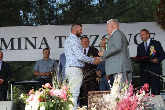 Dożynki powiatu tomaszowskiego w  Tyszowcach [ZDJĘCIA cz. 2]