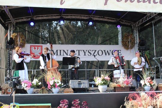 Dożynki powiatu tomaszowskiego w  Tyszowcach [ZDJĘCIA cz. 2]