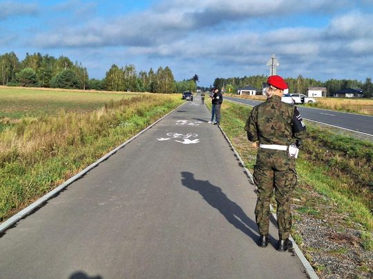 Gdzie spadły drony? W Czosnówce zlokalizowano pierwszy [ZDJĘCIA]