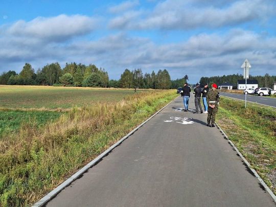 Gdzie spadły drony? W Czosnówce zlokalizowano pierwszy [ZDJĘCIA]