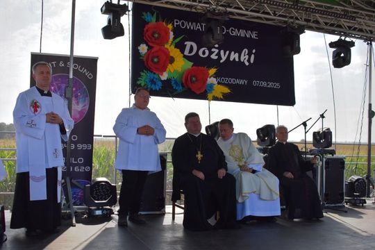 Kozodawy: Dożynki powiatowe [ZDJĘCIA]