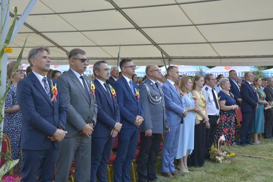 Dożynki powiatowe w Kornelówce [ZDJĘCIA]