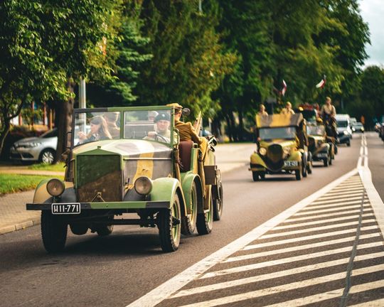 Tomaszów Lubelski: Wrześniowe Drogi. Przejazd pojazdów historycznych [ZDJĘCIA]