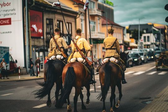 Tomaszów Lubelski: Wrześniowe Drogi. Przejazd pojazdów historycznych [ZDJĘCIA]