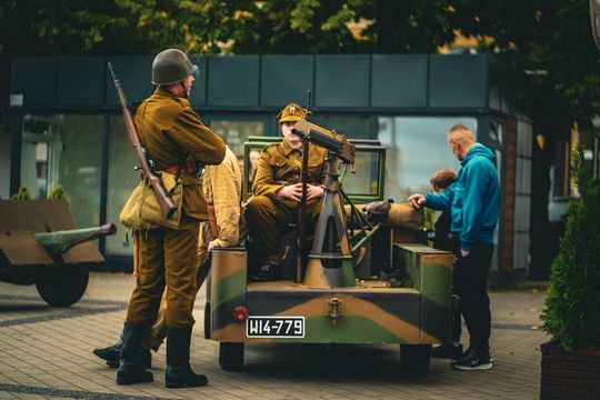 Tomaszów Lubelski: Wrześniowe Drogi. Przejazd pojazdów historycznych [ZDJĘCIA]