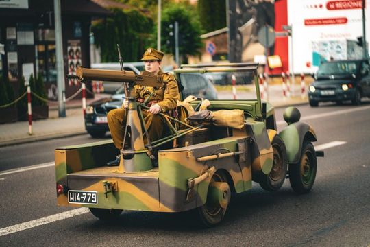 Tomaszów Lubelski: Wrześniowe Drogi. Przejazd pojazdów historycznych [ZDJĘCIA]
