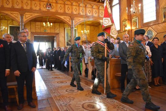 Gm. Hrubieszów: Mural to hołd dla bohaterskich sanitariuszek [ZDJĘCIA]