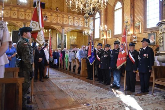 Gm. Hrubieszów: Mural to hołd dla bohaterskich sanitariuszek [ZDJĘCIA]