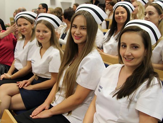 Czepkowanie w Akademii Zamojskiej [GALERIA ZDJĘĆ]