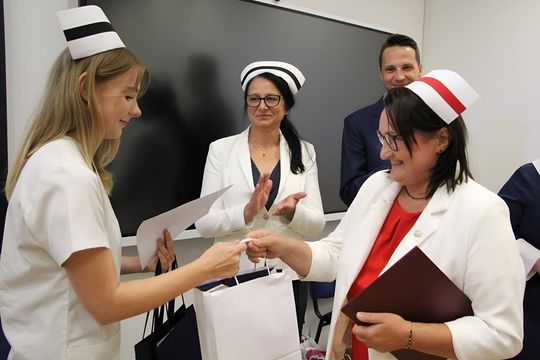 Czepkowanie w Akademii Zamojskiej [GALERIA ZDJĘĆ]