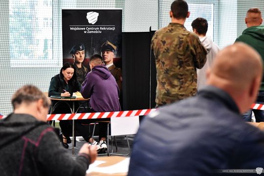 Zamość, Hrubieszów: Ponad 100 elewów rozpoczęło szkolenie podstawowe [ZDJĘCIA]