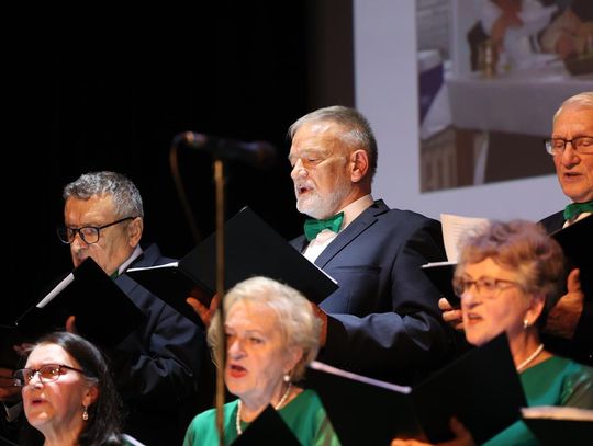 Jubileusz chóru Camerata i kabaretu Aluzja [ZDJĘCIA]