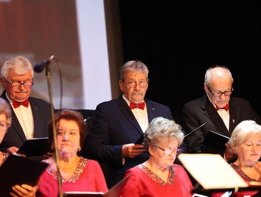 Jubileusz chóru Camerata i kabaretu Aluzja [ZDJĘCIA]