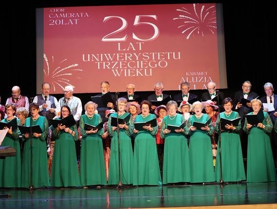 Jubileusz chóru Camerata i kabaretu Aluzja [ZDJĘCIA]