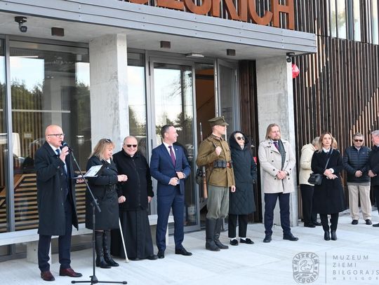 Osuchy: Otwarcie dwóch wystaw