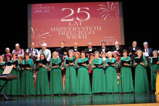 Jubileusz chóru Camerata i kabaretu Aluzja [ZDJĘCIA]