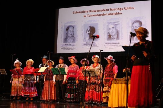 Jubileusz chóru Camerata i kabaretu Aluzja [ZDJĘCIA]