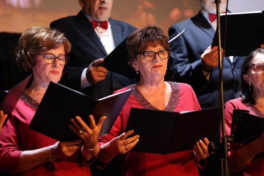 Jubileusz chóru Camerata i kabaretu Aluzja [ZDJĘCIA]