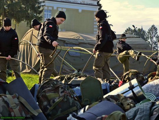 Obóz wojskowy kadetów z LO w Łaszczowie w 2HPR [ZDJĘCIA]