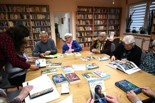 Noc Bibliotek dla Klubu Seniora Relaks