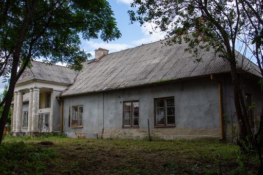 Gm. Tereszpol: Zabytkowy dworek w Panasówce Gm. Tereszpol: Zabytkowy dworek w Panasówce