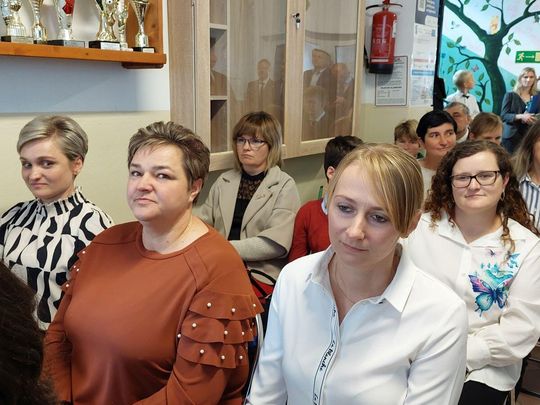 Nadanie imienia szkole w Tworyczowie [ZDJĘCIA cz. 1]