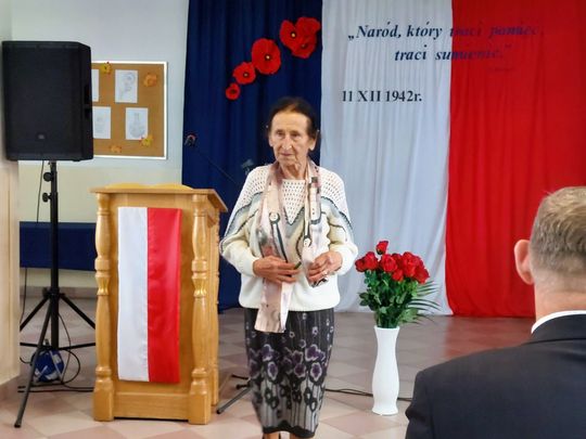 Nadanie imienia szkole w Tworyczowie [ZDJĘCIA cz. 1]