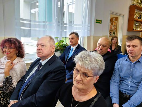 Nadanie imienia szkole w Tworyczowie [ZDJĘCIA cz. 1]