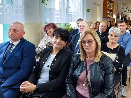 Nadanie imienia szkole w Tworyczowie [ZDJĘCIA cz. 1]