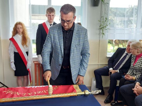 Nadanie imienia szkole w Tworyczowie [ZDJĘCIA cz. 1]