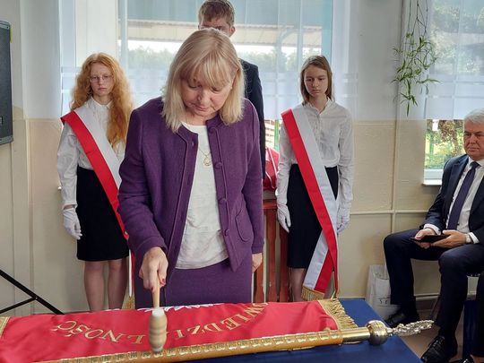 Nadanie imienia szkole w Tworyczowie [ZDJĘCIA cz. 1]