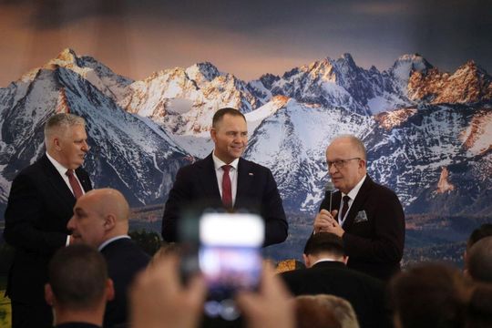 Karol Nawrocki w Tomaszowie Lubelskim. Młodzież zadawała pytania [ZDJĘCIA]