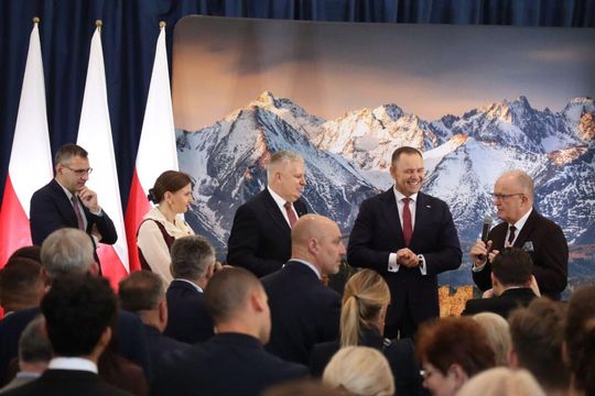 Karol Nawrocki w Tomaszowie Lubelskim. Młodzież zadawała pytania [ZDJĘCIA]