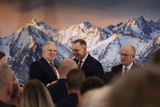 Karol Nawrocki w Tomaszowie Lubelskim. Młodzież zadawała pytania [ZDJĘCIA]