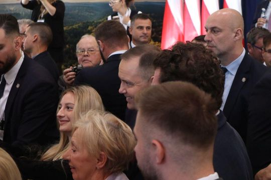 Karol Nawrocki w Tomaszowie Lubelskim. Młodzież zadawała pytania [ZDJĘCIA]