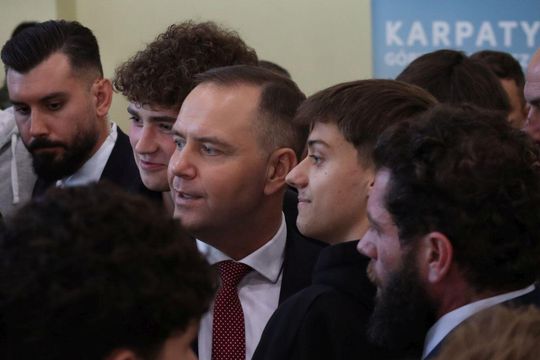 Karol Nawrocki w Tomaszowie Lubelskim. Młodzież zadawała pytania [ZDJĘCIA]