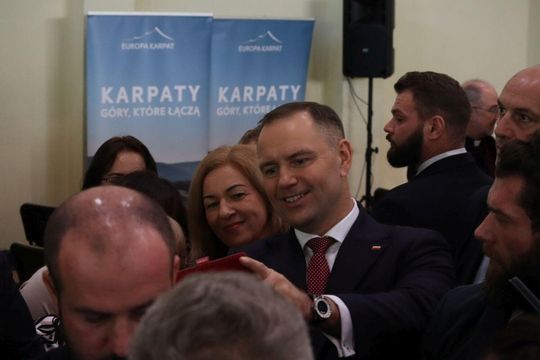 Karol Nawrocki w Tomaszowie Lubelskim. Młodzież zadawała pytania [ZDJĘCIA]